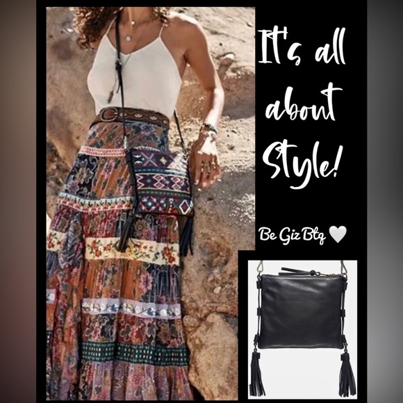 Johnny Was Zipped Crossbody Black Leather And Embroidery Design Tassel Bag NWT - Picture 4 of 14